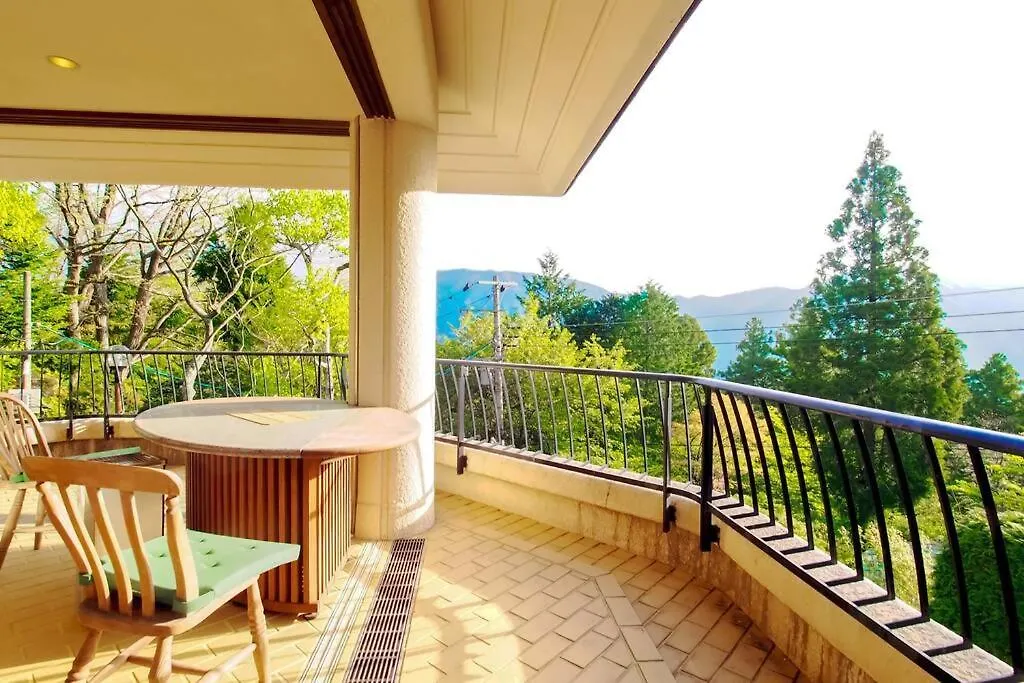Open-Air Bath & Private Hot-Spring Villa In Хаконе Япония